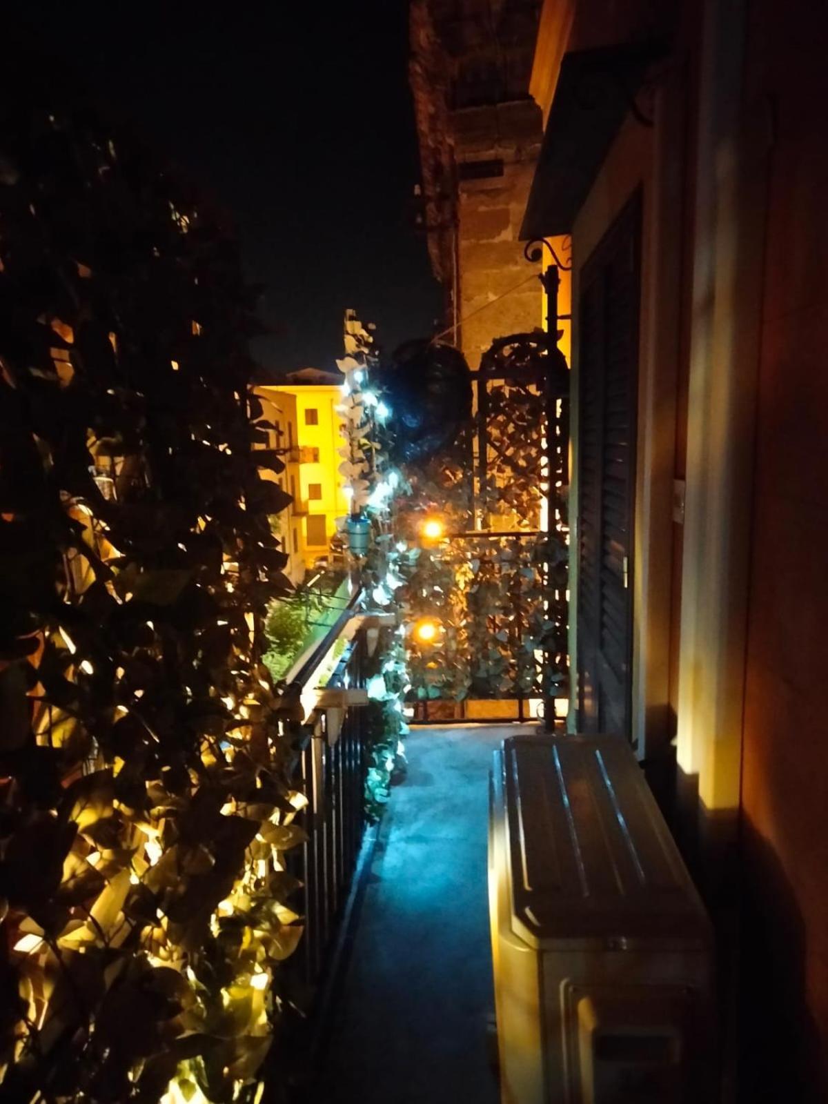 Palazzo Rea Apartment Palermo Exterior photo